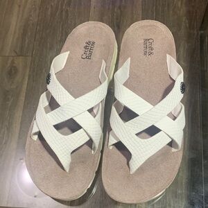 Croft & Barrow Cream Criss-Cross Sandals